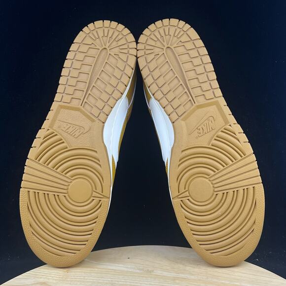 Men's Nike Dunk Low Retro Pale Ivory/Wheat-Pale Ivory (HF5441 108) Size 11.5 - Picture 9 of 10